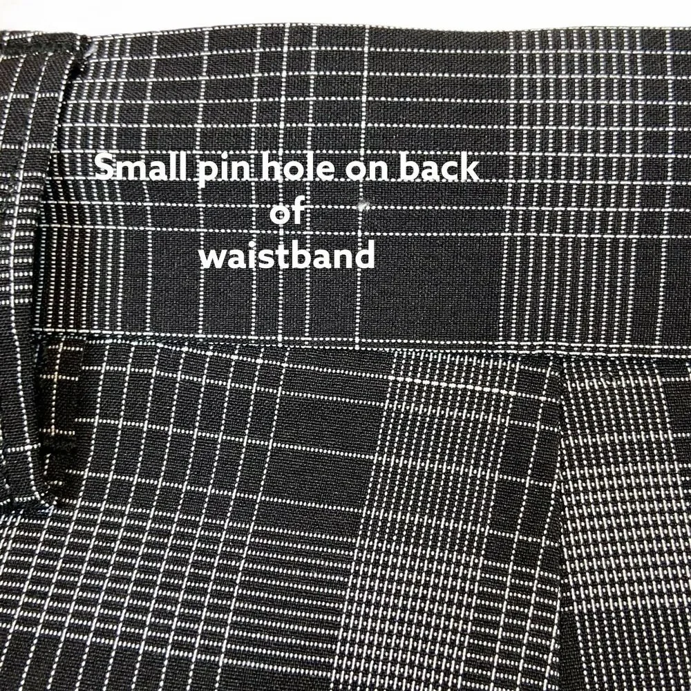 Haggar Chino Shorts Men's Black Cool 18 Pro Pinstripe Plaid Flat Front Sz 48 W